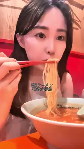 夕日桃｜週5ラーメンのTikTok投稿