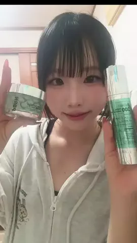 犬を崇めるもののTikTok投稿
