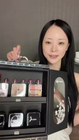 レイのTikTok投稿