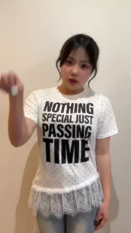 KAREN 🦋⭐︎のTikTok PR投稿：shritaの新作Tシャツがかわいすぎるᐡ⸝⸝> ̫ <⸝⸝ᐡ and ST…
