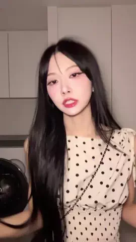 月姫(るね)のTikTok投稿