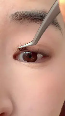 Lash BloomのTikTok投稿