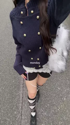 モエのTikTok投稿