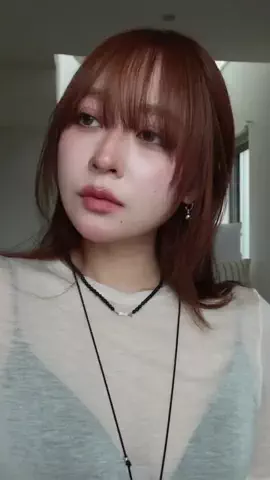 なおざきななこのTikTok投稿