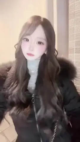 ぴーこにのTikTok投稿