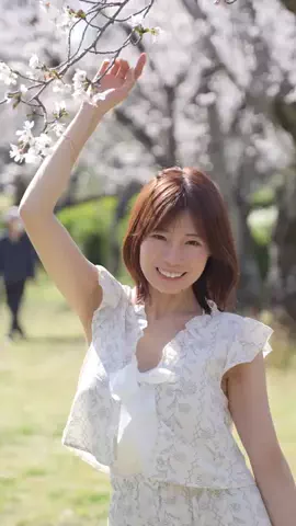 花村映実🌼オトナのグラビアモデル🌼のTikTok投稿