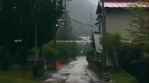 azのTikTok PR投稿：9月は1日も雨が降らない日がなかったんだってね。なんか…
