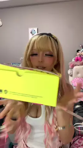 あすぴー🌺👸🏼ギャルモデルのTikTok投稿