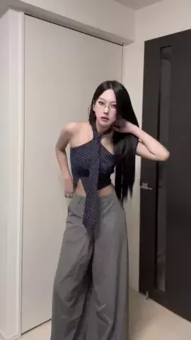 白紫のTikTok投稿