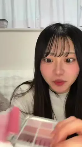 成瀬かるなのTikTok投稿