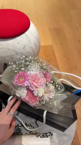 みうのTikTok投稿