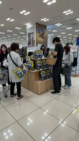 ユリのガーリークローゼットのTikTok投稿