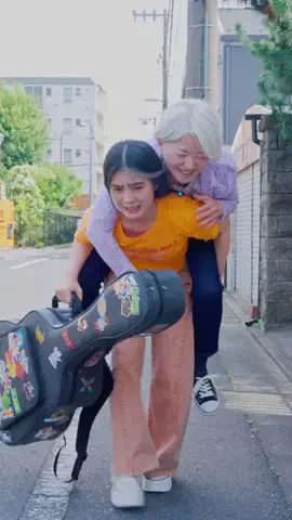 ある街の100通り家族のTikTok投稿