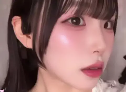 犬を崇めるもののTikTok投稿