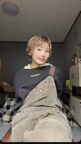 ゆーちのTikTok投稿