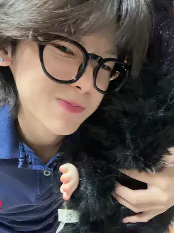sh1nのTikTok投稿