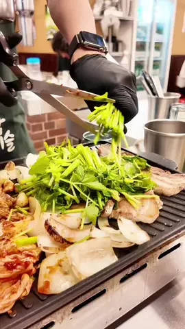 love. gourmet123のTikTok投稿