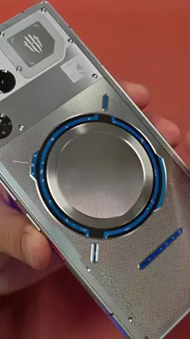 大阪のスマホオタクはっすーのTikTok投稿