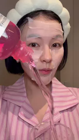 土屋 可奈 Kana TsuchiyaのTikTok投稿