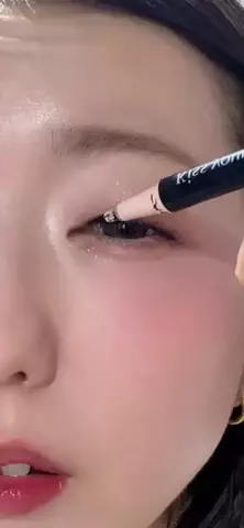 じゅりのTikTok投稿