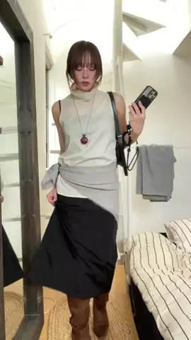 なおざきななこのTikTok投稿