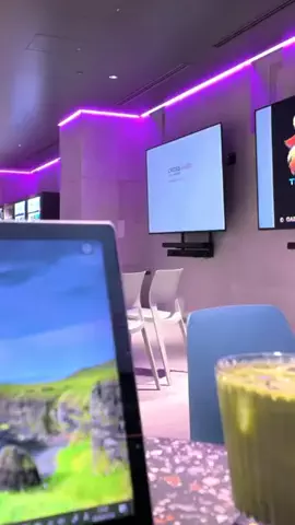 日々旅にしてホテル暮らしのTikTok投稿