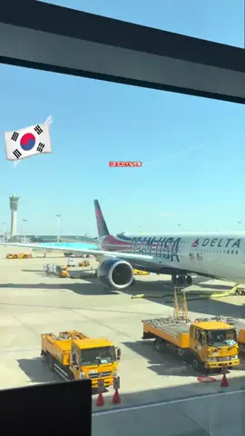 えま⌇ 에마のTikTok投稿