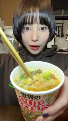 こもももものTikTok投稿