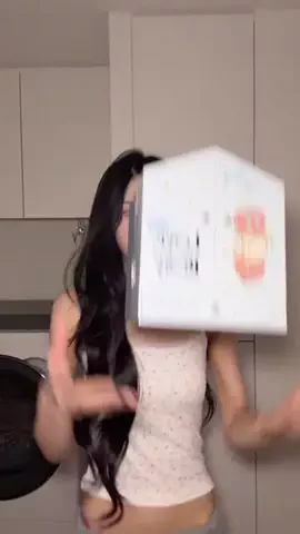月姫(るね)のTikTok投稿