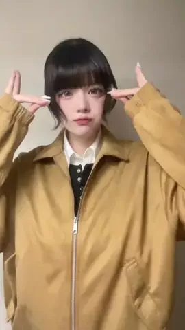ヒナのTikTok投稿