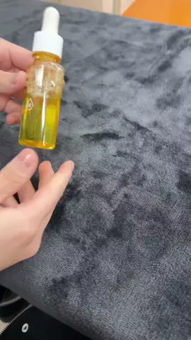 あやねのTikTok投稿