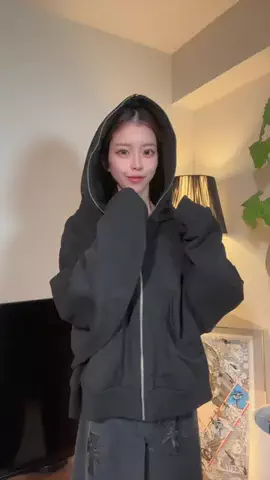 るなる🌙のTikTok投稿