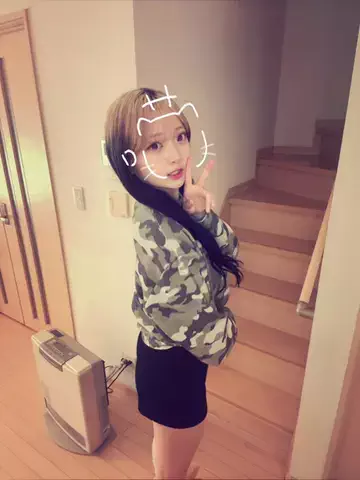 マナのTikTok投稿