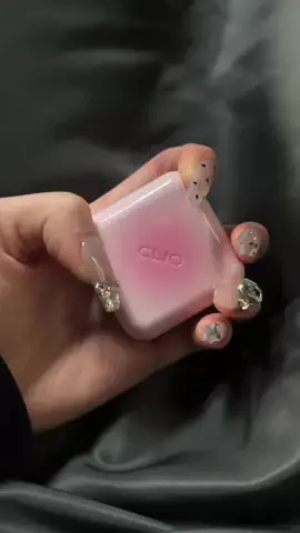 マナのTikTok投稿