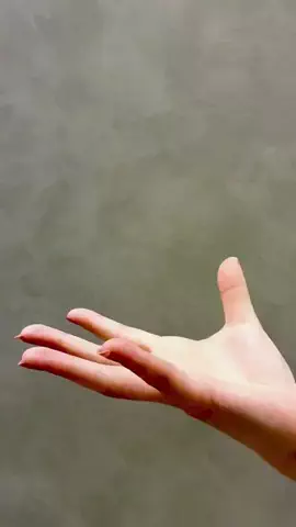 さなのTikTok投稿