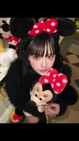 理央のTikTok投稿