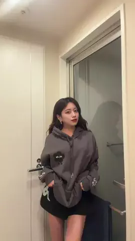 大村奈琉心のTikTok投稿