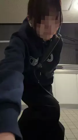 MiaのTikTok投稿