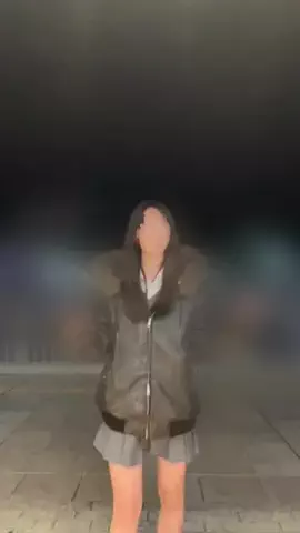 さかまねですのTikTok投稿