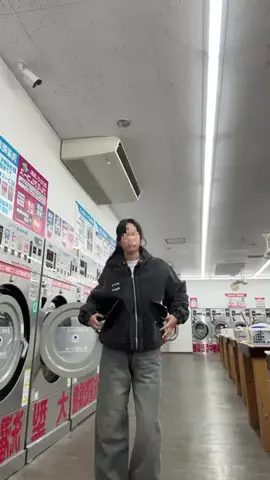さかまねですのTikTok投稿