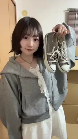 コーデ日記(ちひろ)のTikTok投稿