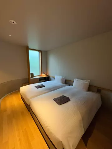 ホテルに泊まって旅をしてのTikTok投稿