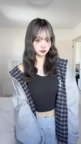 れいらのTikTok投稿