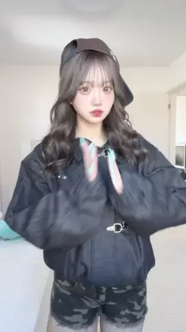 れいらのTikTok投稿