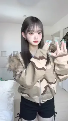 れいらのTikTok投稿