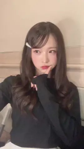 小栗有以のTikTok投稿