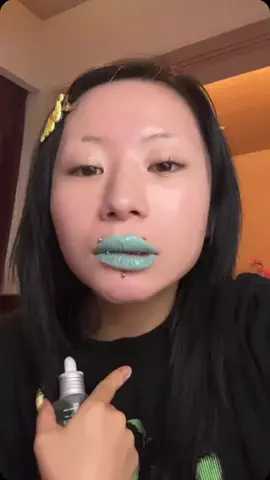 Luna KatoのTikTok投稿