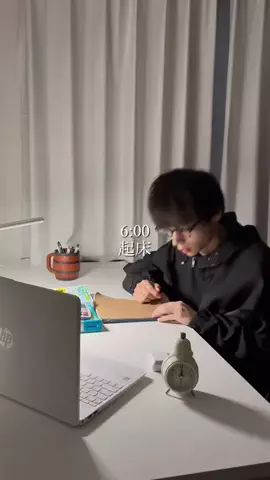 右立嵩のTikTok投稿