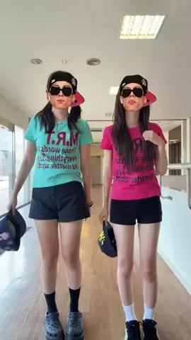 束感まつ毛のTikTok投稿