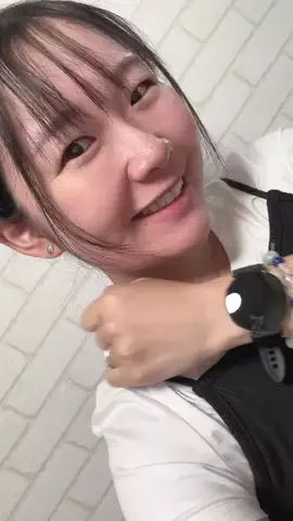 meguのTikTok投稿